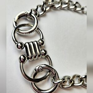 Elegant Silver Tone Chain Bracelet (NWOT)